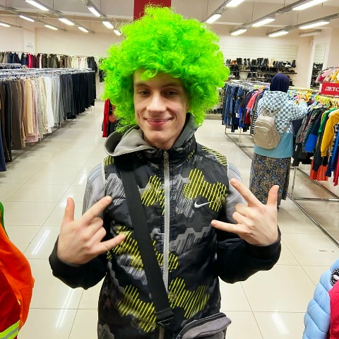 Женя Варламов